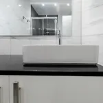 Great Location 1 Bedroom شقة *