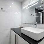 Great Location 1 Bedroom Appartement